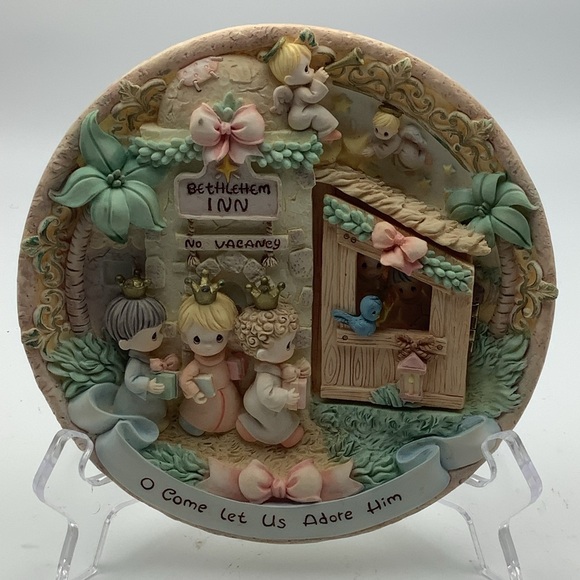 Vintage Precious Moments Nativity Wall Hanging 3D Bethlehem Inn - Picture 2 of 9